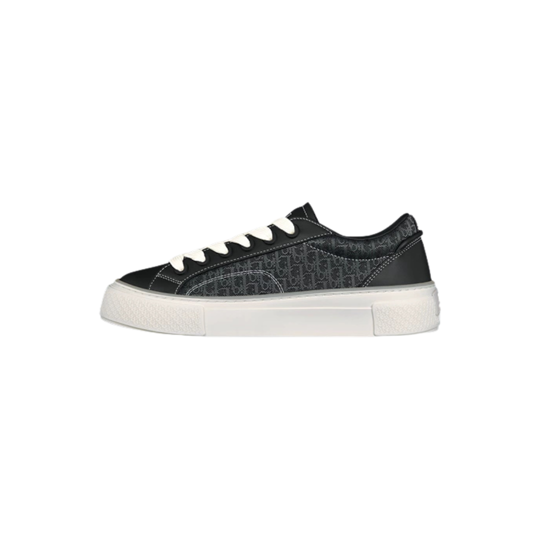 Sneaker B33
