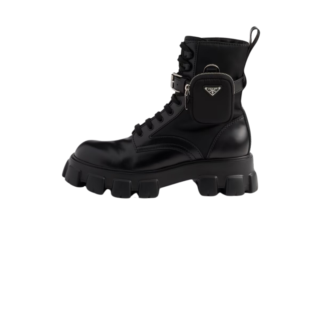 Bota Monolith em couro escovado e Re-Nylon